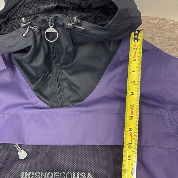DC Shoes Purple & Black 10K Anorak Jacket Size Small - Picture 3 of 11